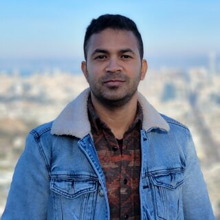 Vinay Sagar, Founder & CEO of Raxha